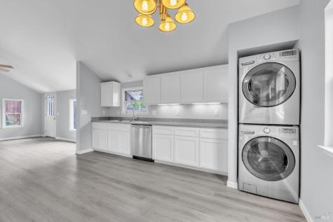 943 Frazier Avenue Santa Rosa CA 95404