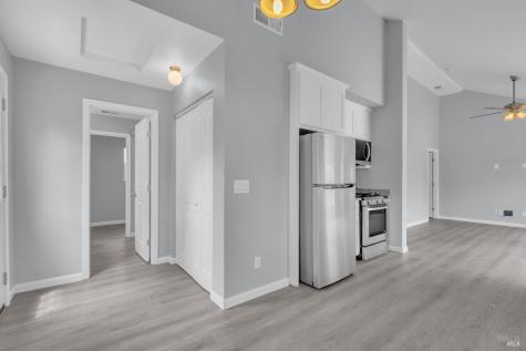 943 Frazier Avenue Santa Rosa CA 95404