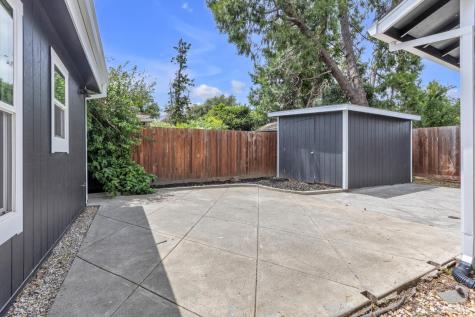 943 Frazier Avenue Santa Rosa CA 95404