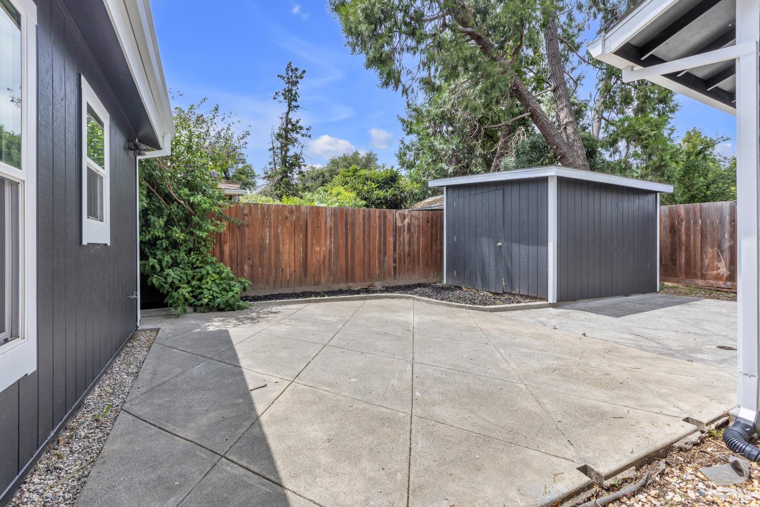 943 Frazier Avenue Santa Rosa CA 95404