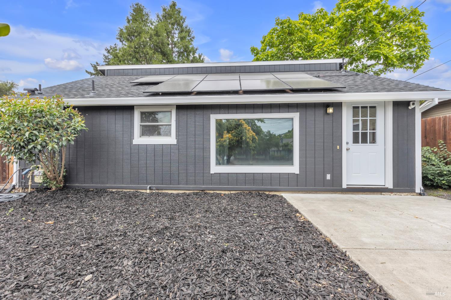 943 Frazier Avenue Santa Rosa CA 95404