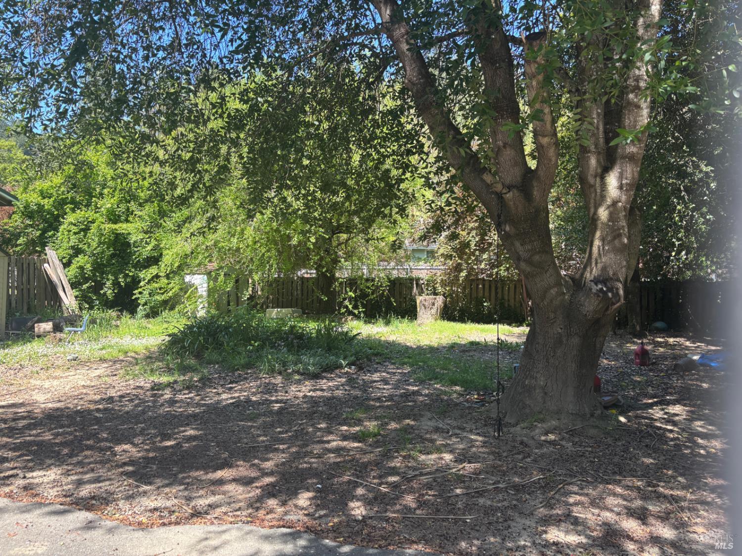 350 Riverview Road Garberville CA 95542
