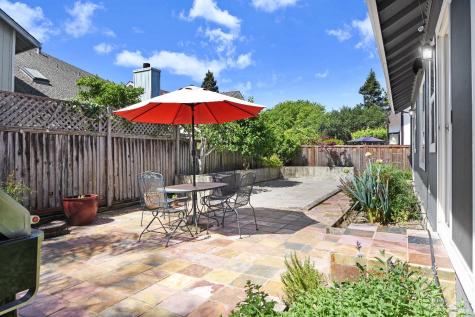 888 Starr Circle Windsor CA 95492