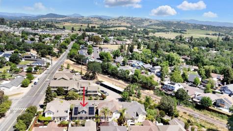 888 Starr Circle Windsor CA 95492