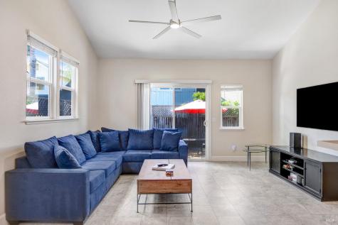 888 Starr Circle Windsor CA 95492