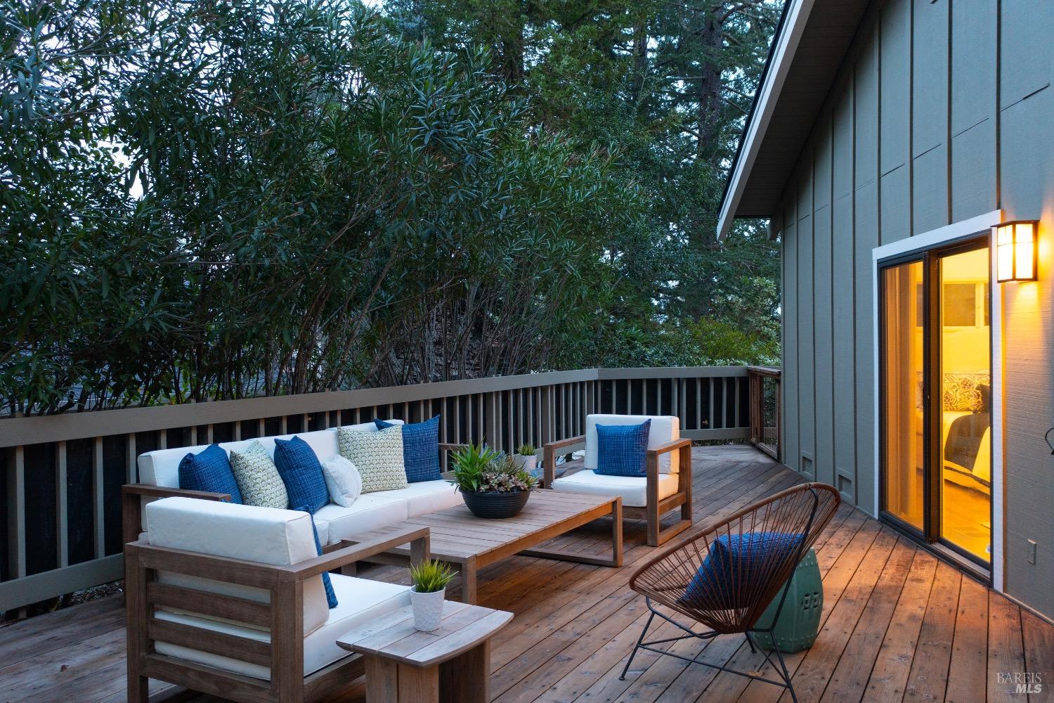 1590 Sylvaner Avenue St. Helena CA 94574