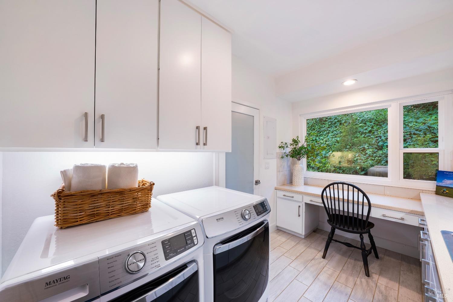 1590 Sylvaner Avenue St. Helena CA 94574