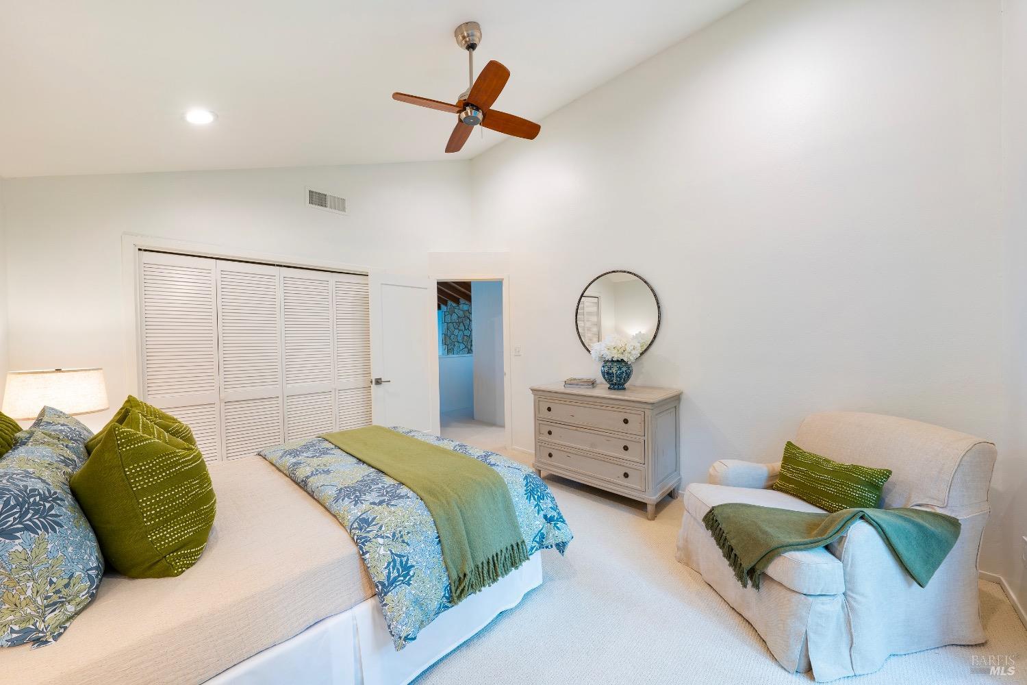 1590 Sylvaner Avenue St. Helena CA 94574