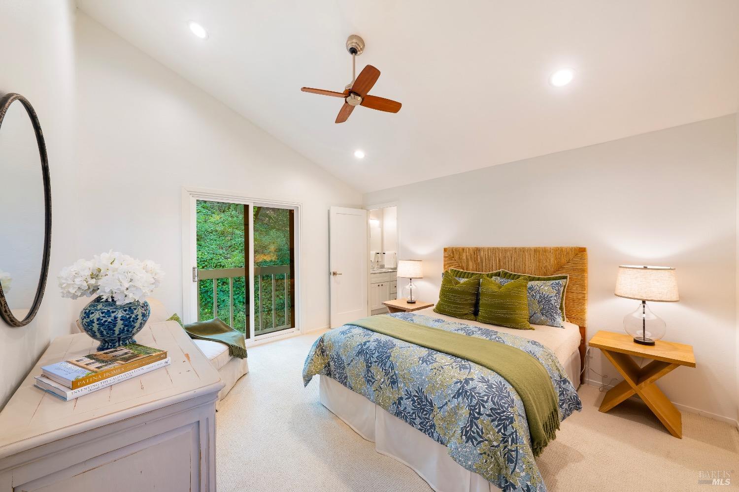 1590 Sylvaner Avenue St. Helena CA 94574