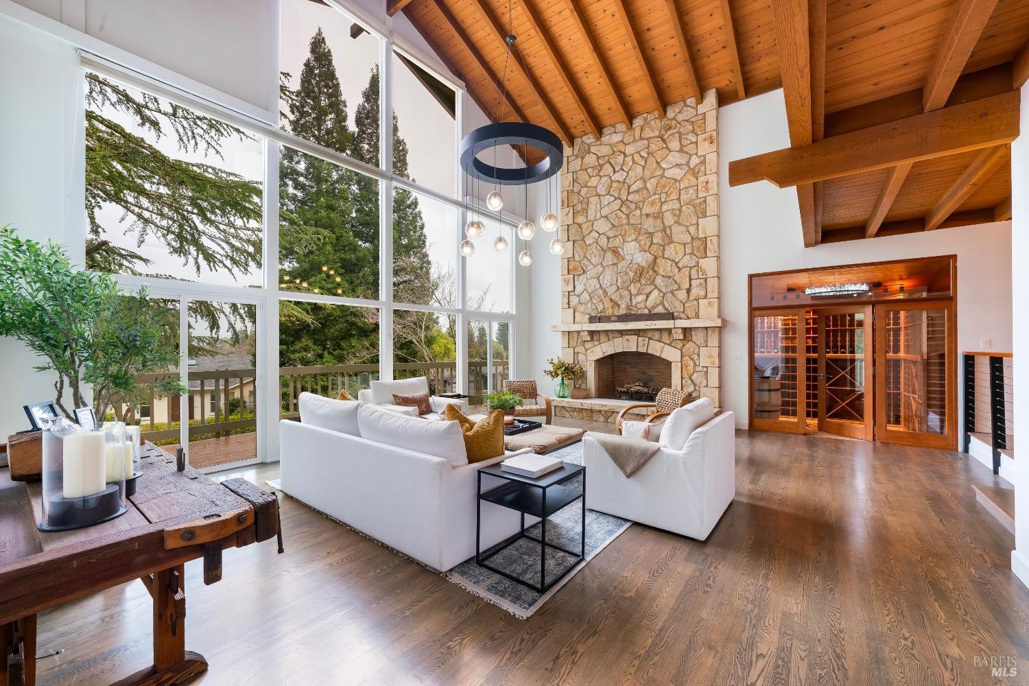 1590 Sylvaner Avenue St. Helena CA 94574