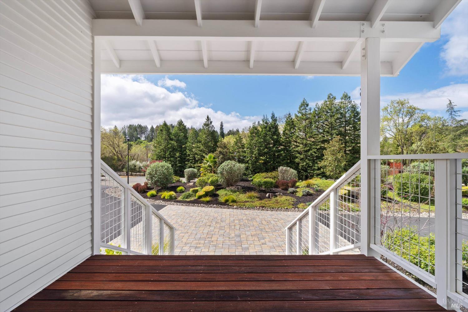 1524 Chablis Road Healdsburg CA 95448