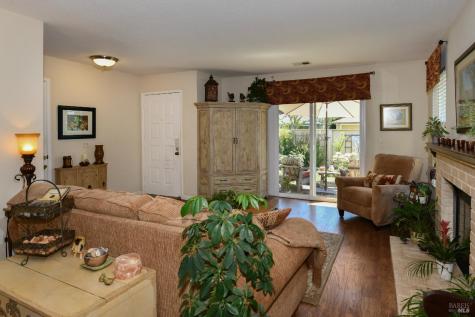 1907 Genoa Place Santa Rosa CA 95403