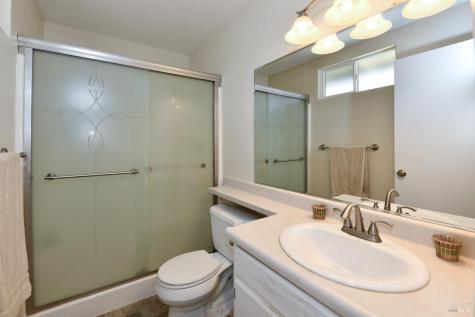1907 Genoa Place Santa Rosa CA 95403