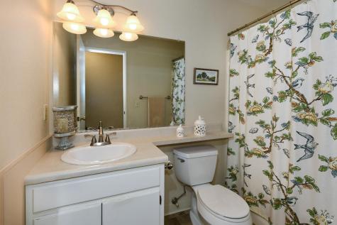 1907 Genoa Place Santa Rosa CA 95403