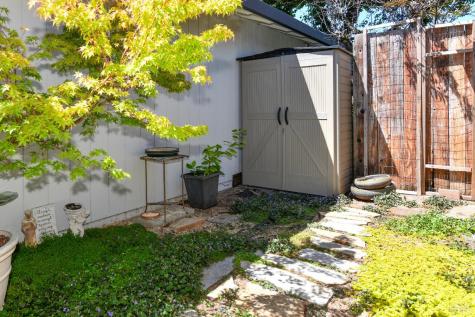 1907 Genoa Place Santa Rosa CA 95403