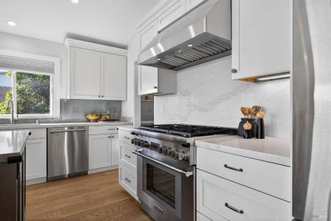 60 Marina Court Drive San Rafael CA 94901