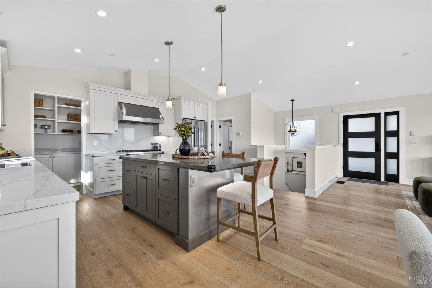 60 Marina Court Drive San Rafael CA 94901