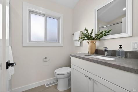 60 Marina Court Drive San Rafael CA 94901
