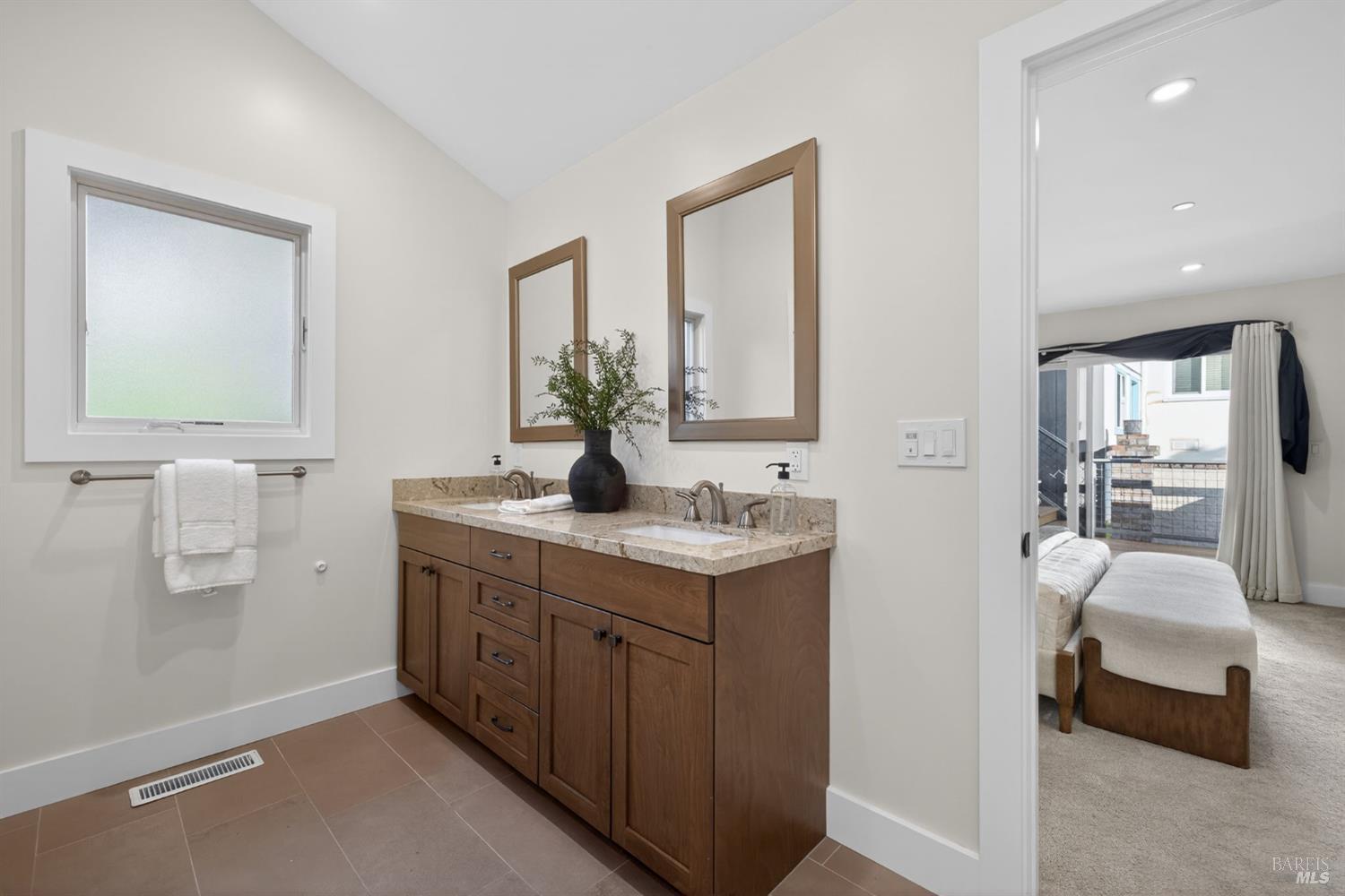 60 Marina Court Drive San Rafael CA 94901