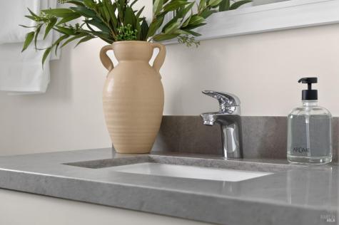 60 Marina Court Drive San Rafael CA 94901