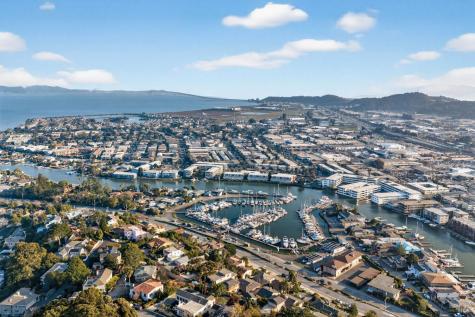 60 Marina Court Drive San Rafael CA 94901