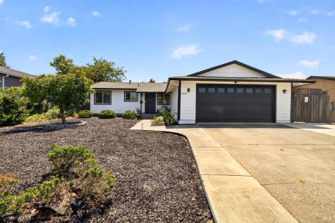 1304 San Jose Way Petaluma CA 94954