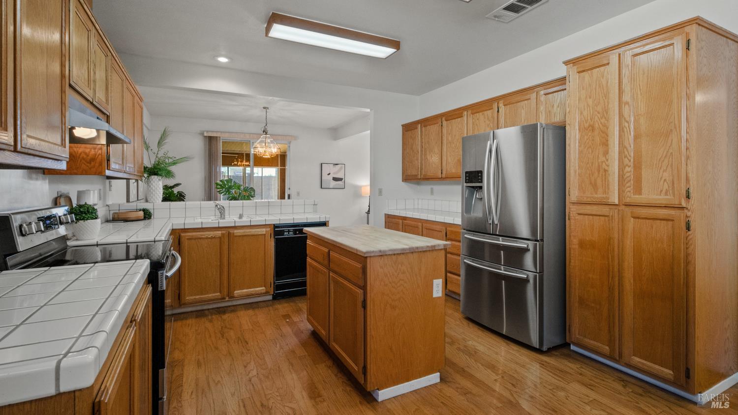 340 Stamper Circle Suisun City CA 94585