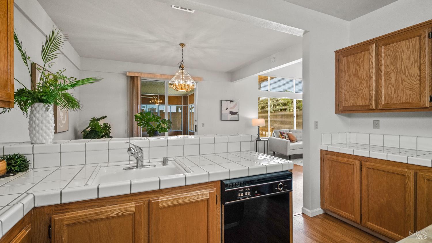 340 Stamper Circle Suisun City CA 94585