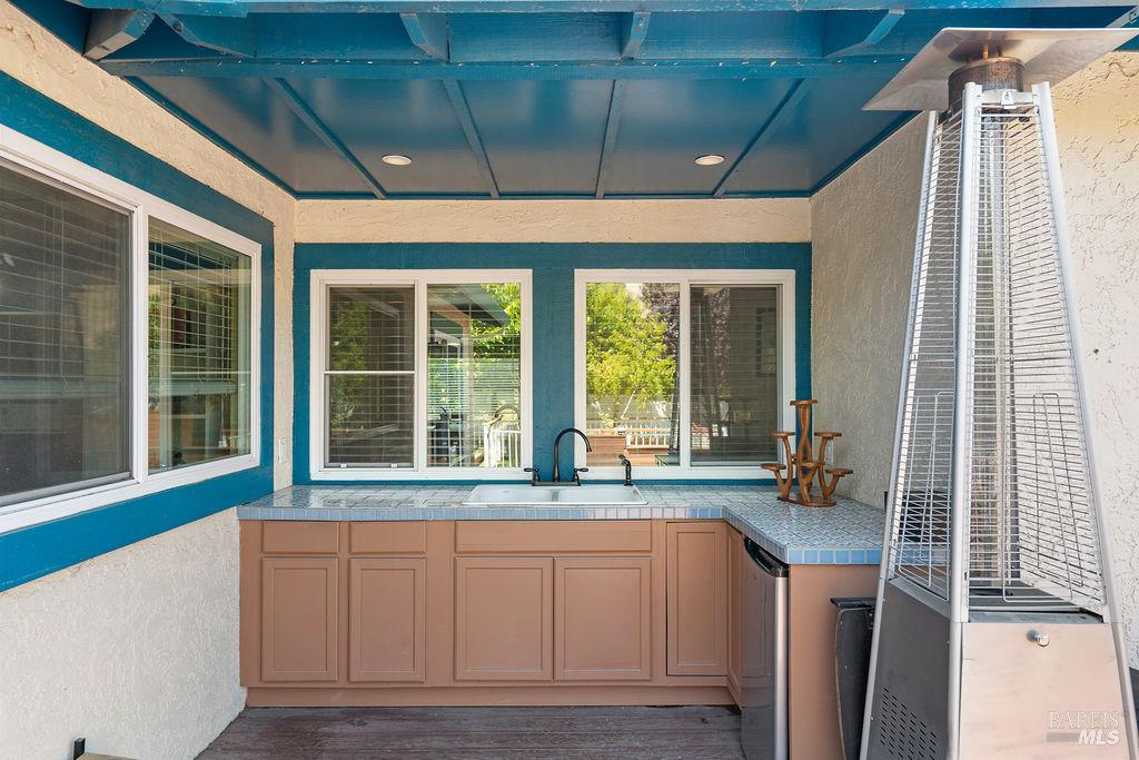 143 Royal Court Vallejo CA 94591