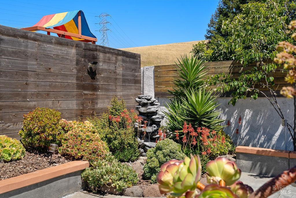 143 Royal Court Vallejo CA 94591
