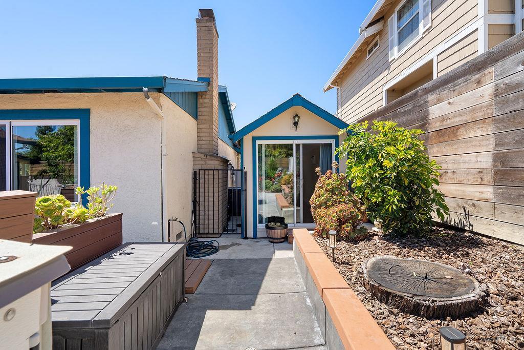 143 Royal Court Vallejo CA 94591
