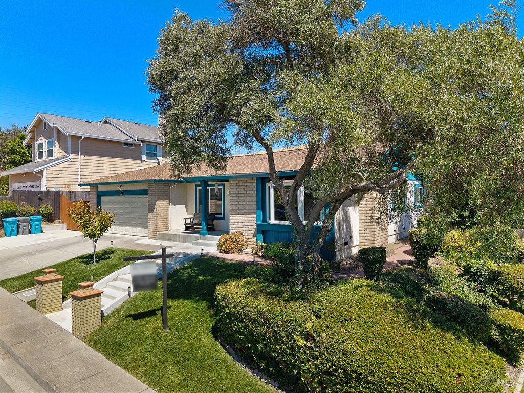 143 Royal Court Vallejo CA 94591