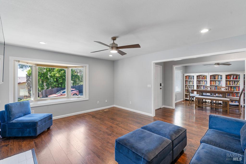 143 Royal Court Vallejo CA 94591