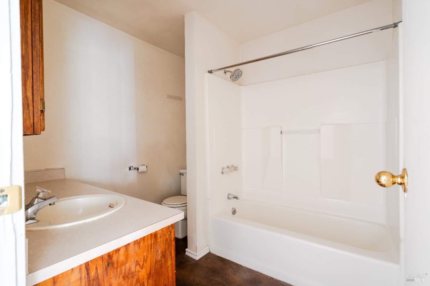 240 Thomas Street Ukiah CA 95482