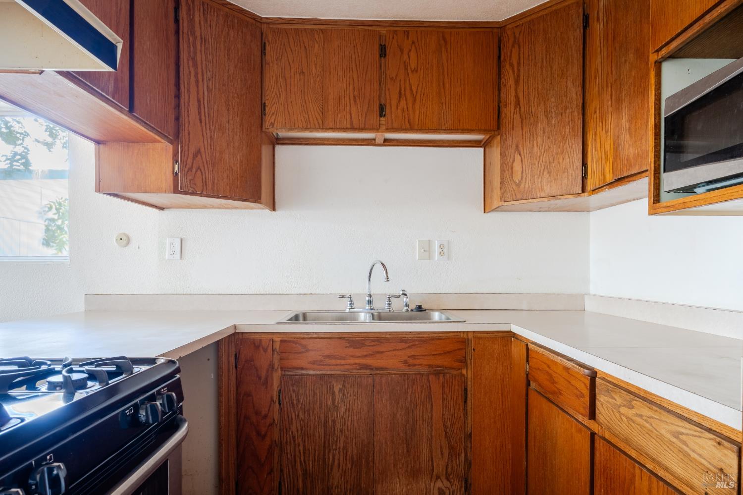 240 Thomas Street Ukiah CA 95482