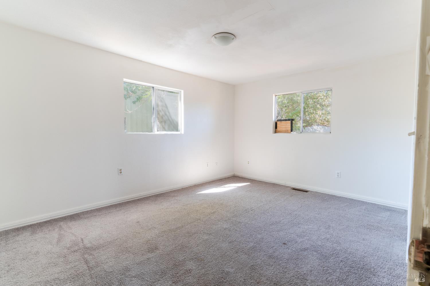 240 Thomas Street Ukiah CA 95482