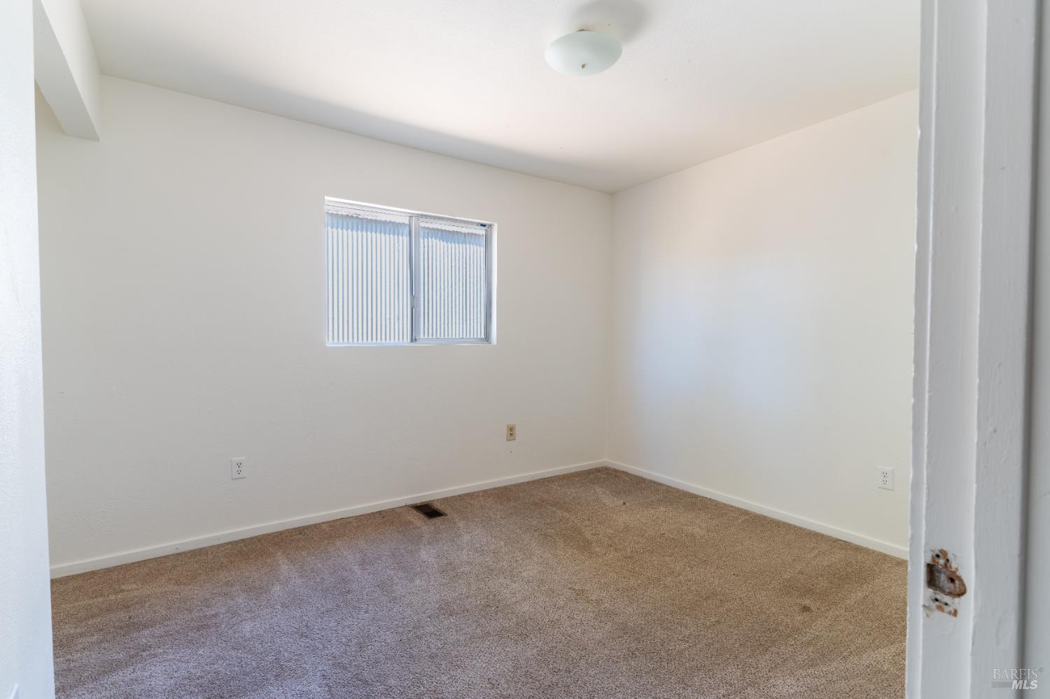240 Thomas Street Ukiah CA 95482