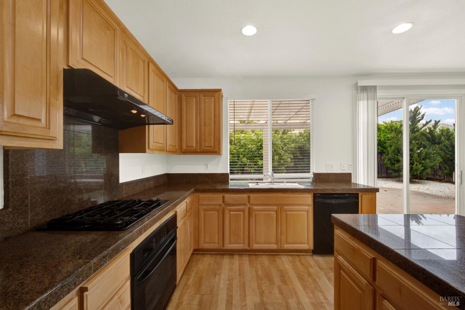 812 Purple Sage Drive Vacaville CA 95687