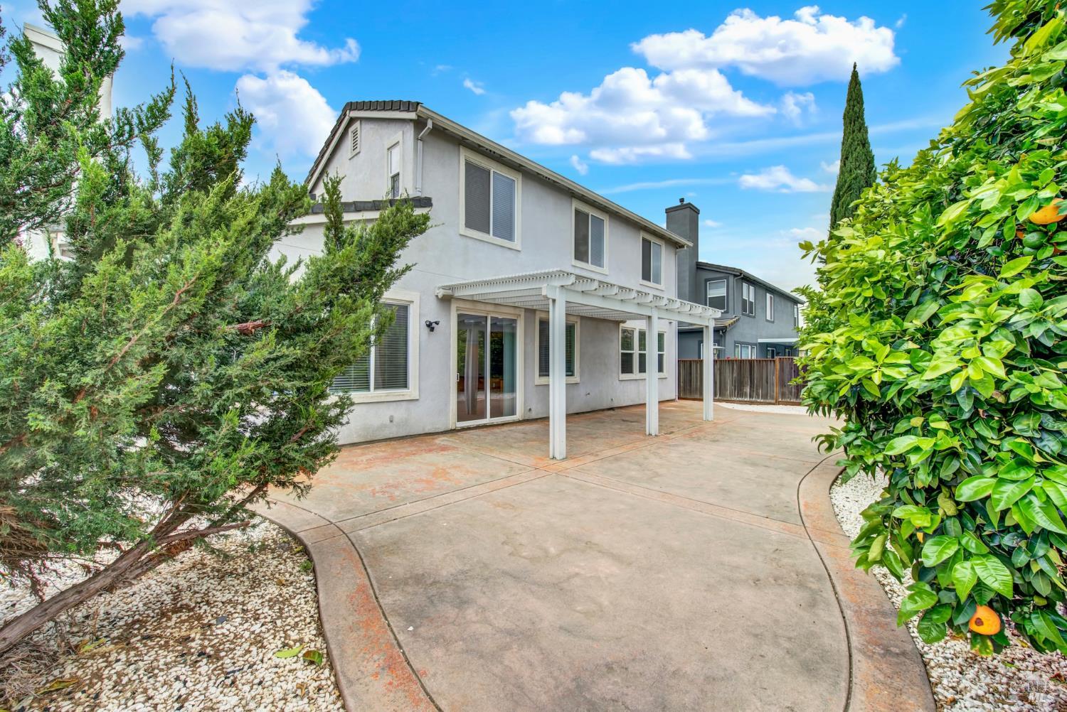 812 Purple Sage Drive Vacaville CA 95687