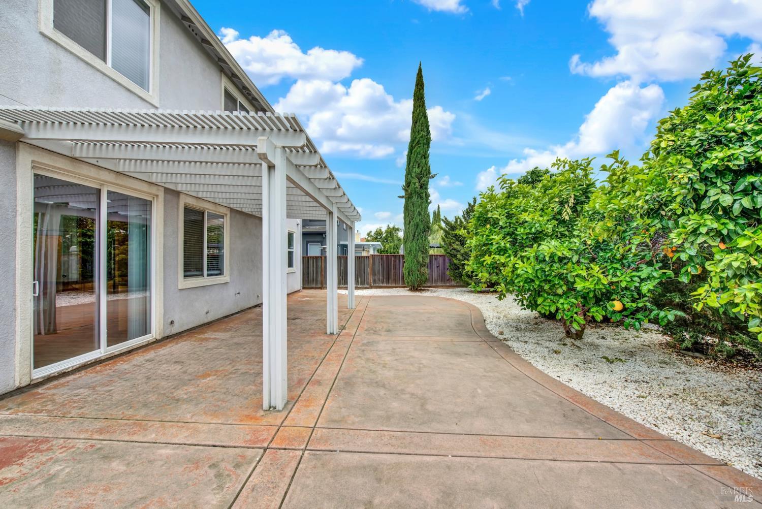 812 Purple Sage Drive Vacaville CA 95687