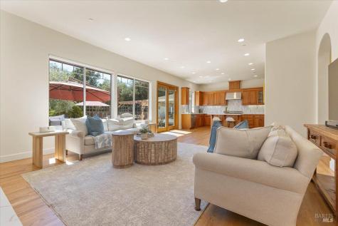 416 San Lorenzo Court Sonoma CA 95476