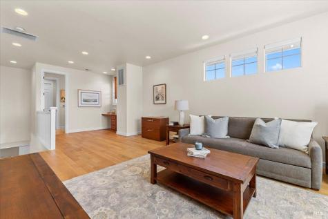416 San Lorenzo Court Sonoma CA 95476