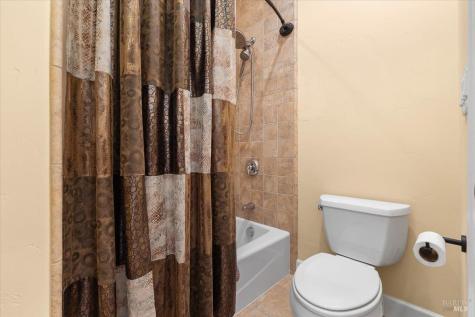 416 San Lorenzo Court Sonoma CA 95476