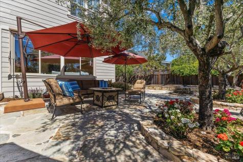 416 San Lorenzo Court Sonoma CA 95476