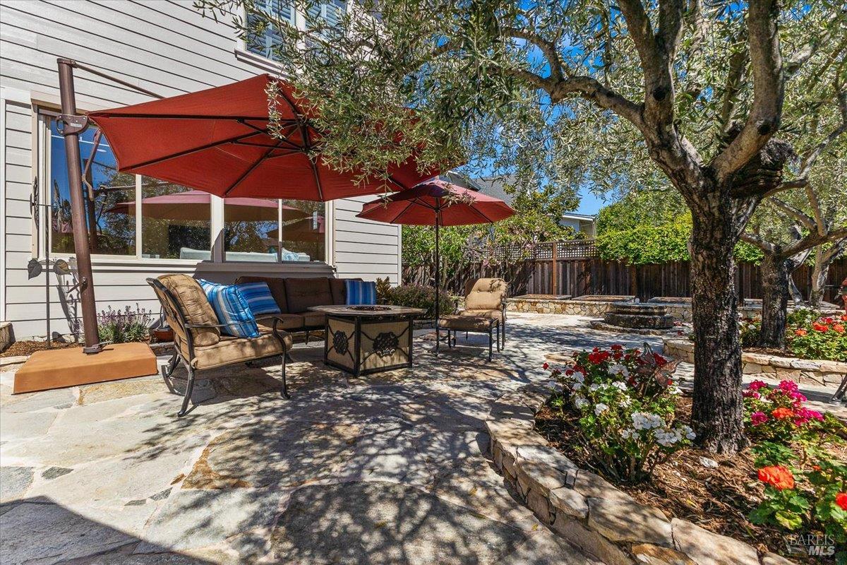 416 San Lorenzo Court Sonoma CA 95476