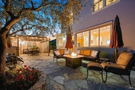 416 San Lorenzo Court Sonoma CA 95476