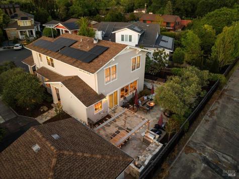 416 San Lorenzo Court Sonoma CA 95476