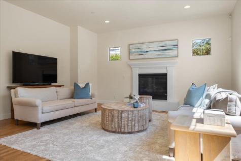 416 San Lorenzo Court Sonoma CA 95476