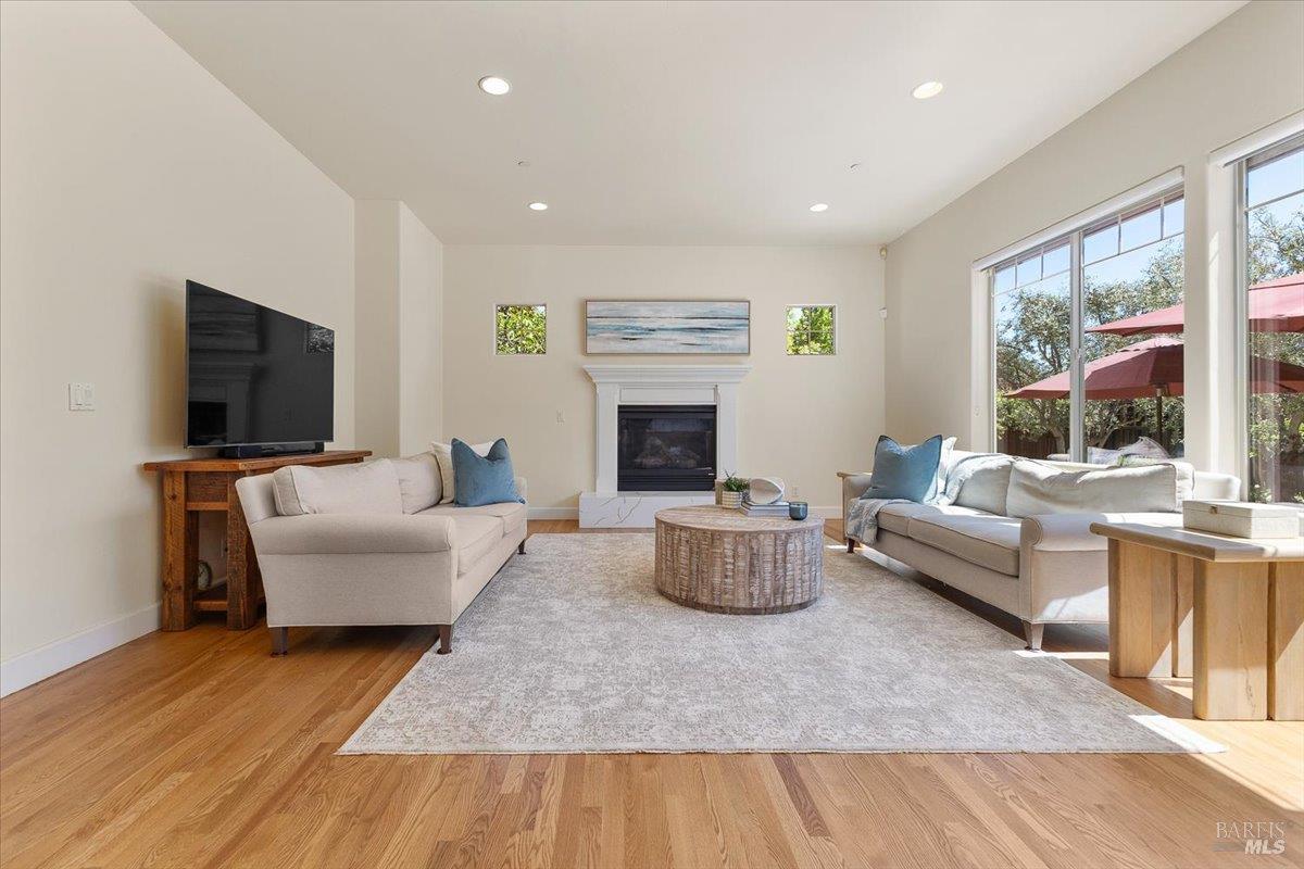 416 San Lorenzo Court Sonoma CA 95476