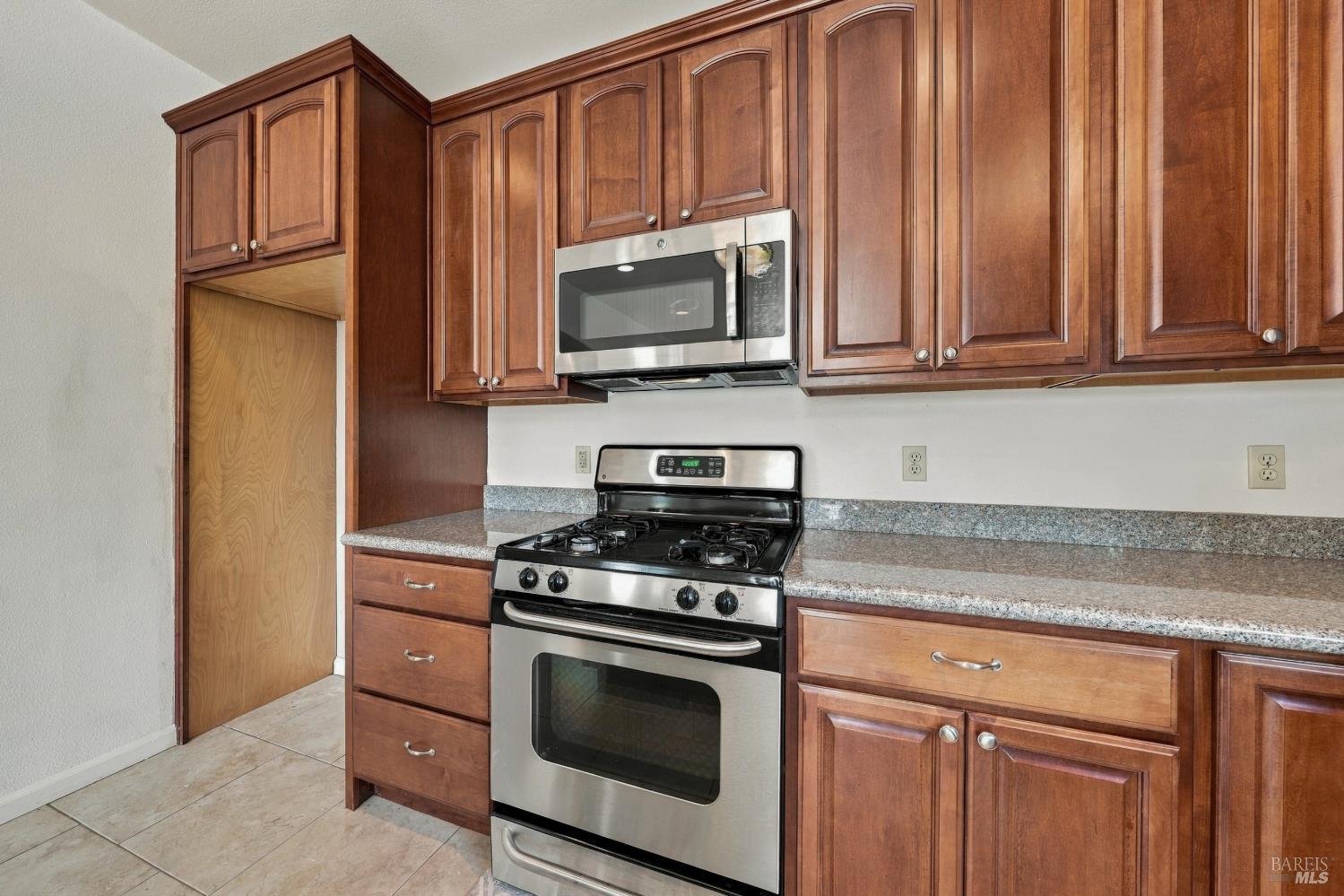 18094 Spyglass Road Hidden Valley Lake CA 95467